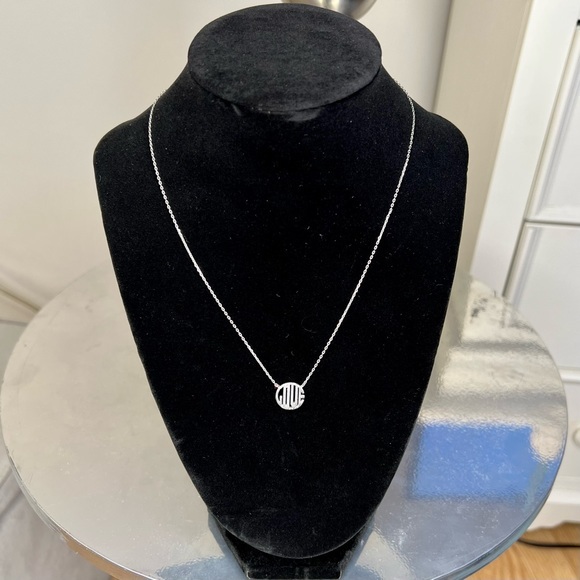 17”•LOVE•DAINTY•SILVER•NECKLACE - Picture 5 of 8